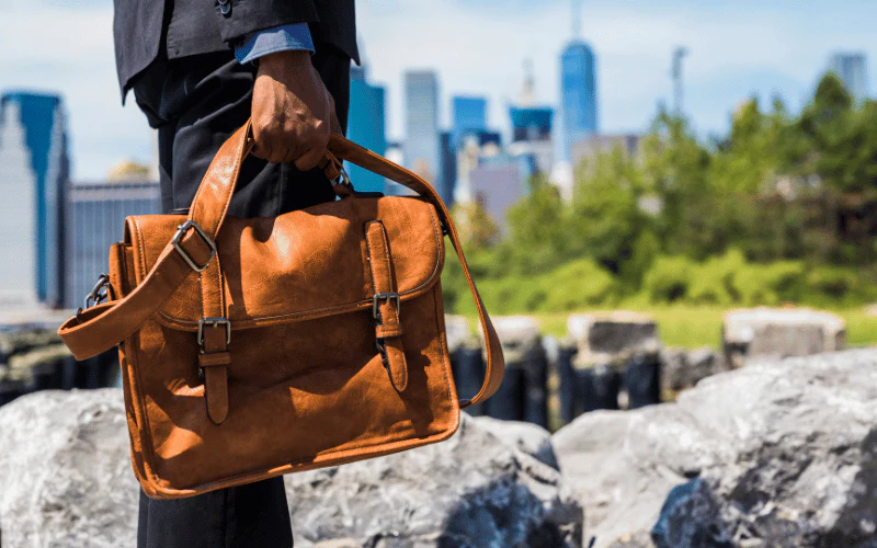 What Makes a Handmade Leather Satchel Bag Worth More Than a Machine-Made Alternative?